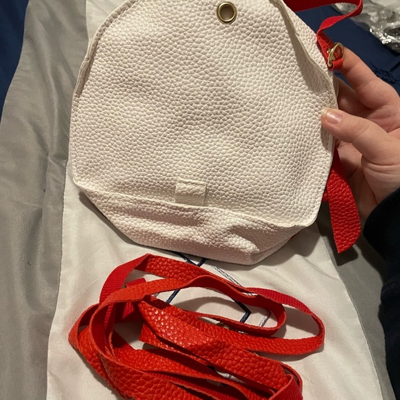 4 for 30$ - Picture 3 of 3